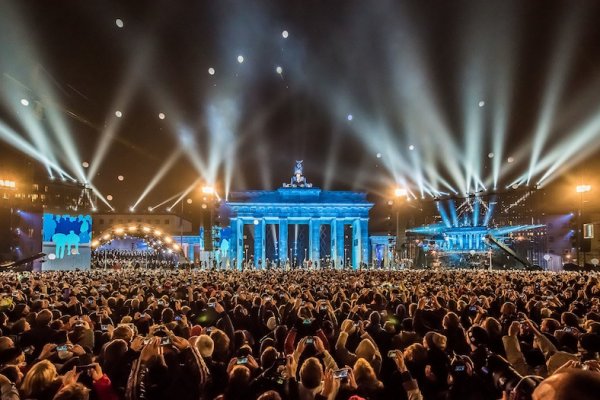 Berlin’s Brandenburger Tor on November 9, 2014. © Ralph Larmann
