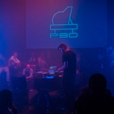 PIANOBASSDRUM